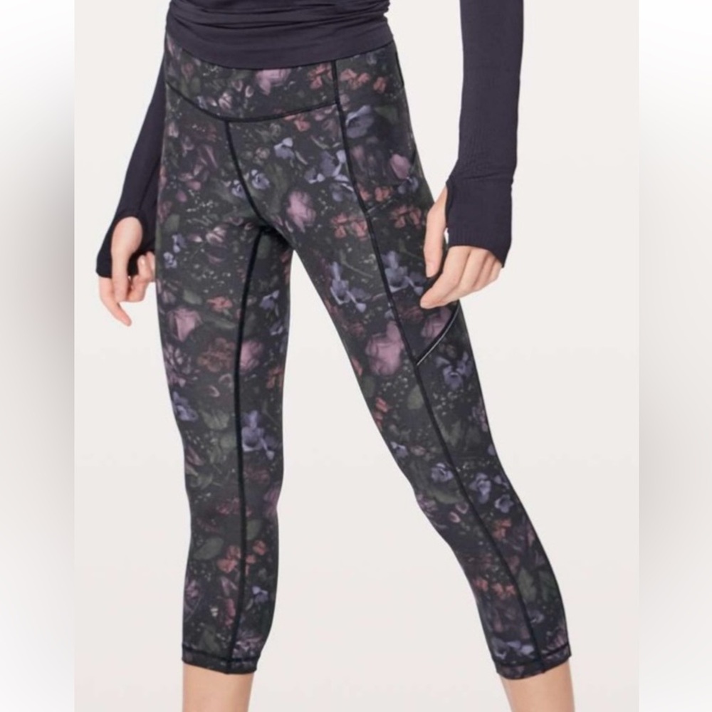 Lululemon Rare 4 Speed Up Crop (20”)‎ Frozen Flourish Multi Floral Size 4